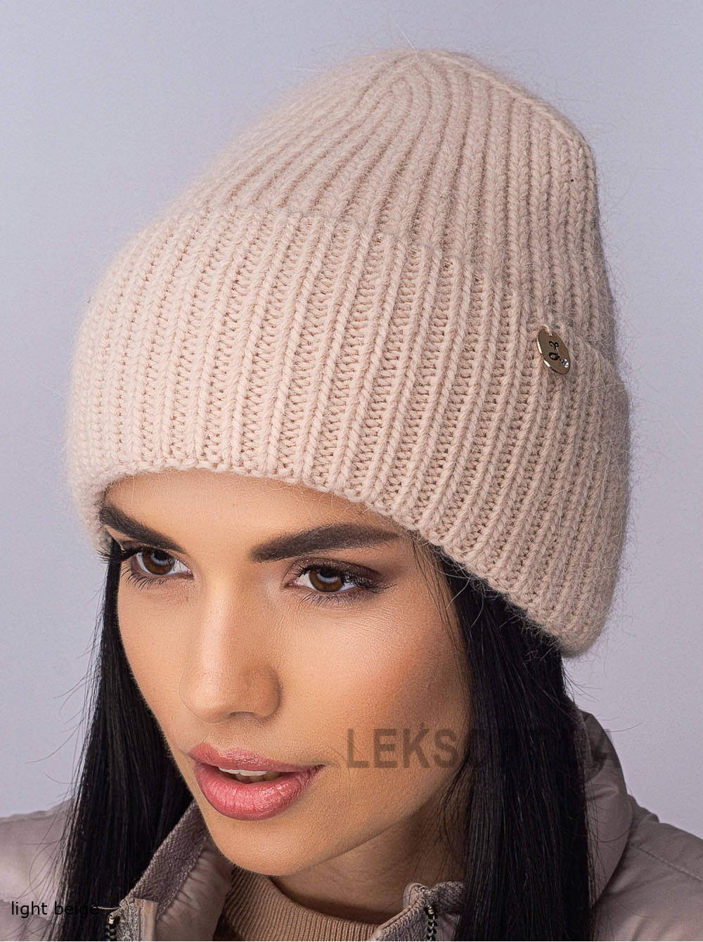 Women's cap Roskosh'