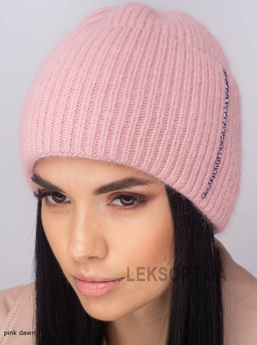 Women's cap with a turn-up Sakura