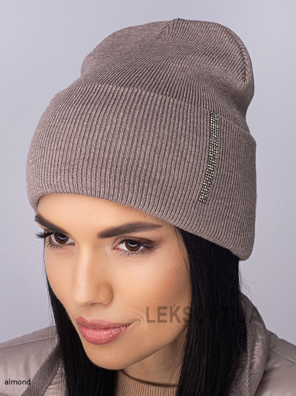 Women's cap Salyut