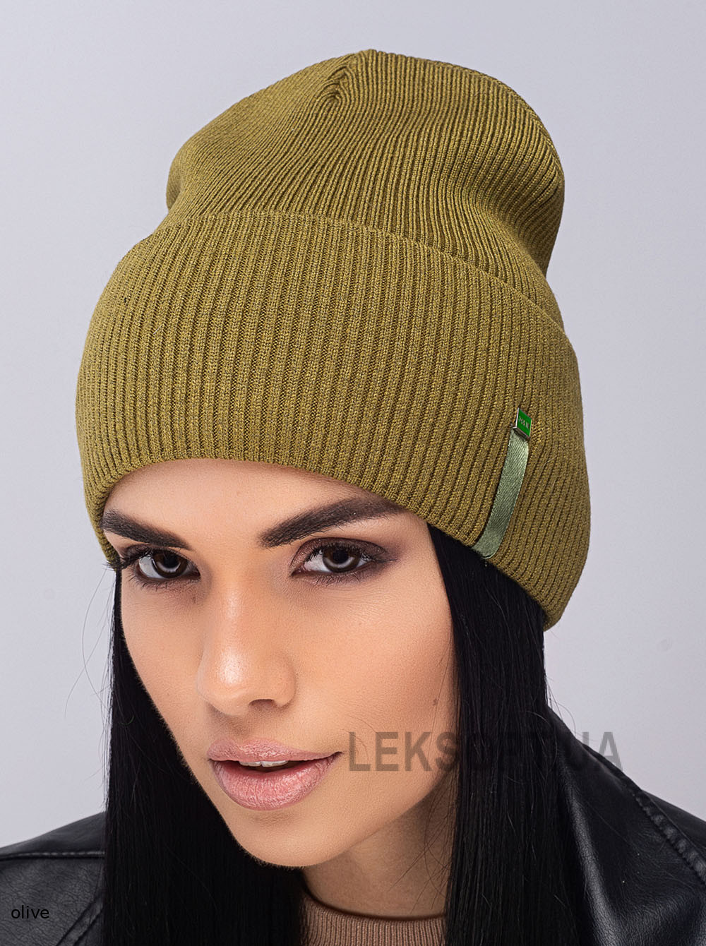 Women's cap Sfera