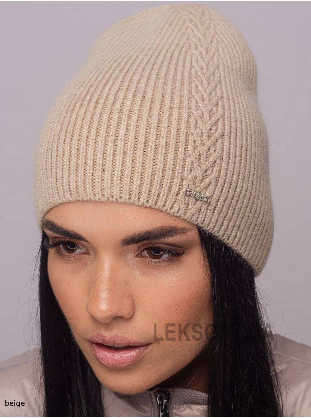 Women's cap Elegant