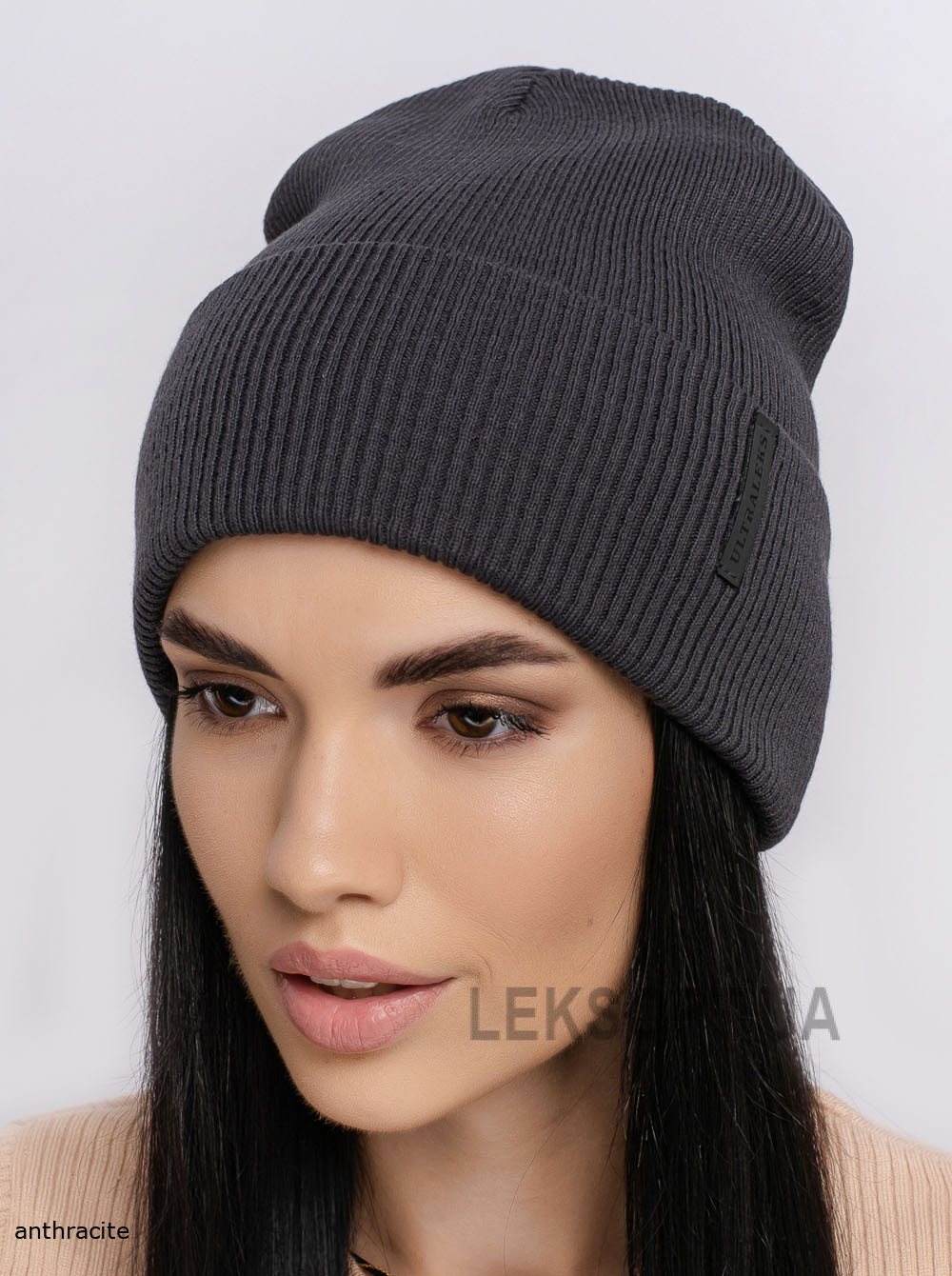 Women's cap Art