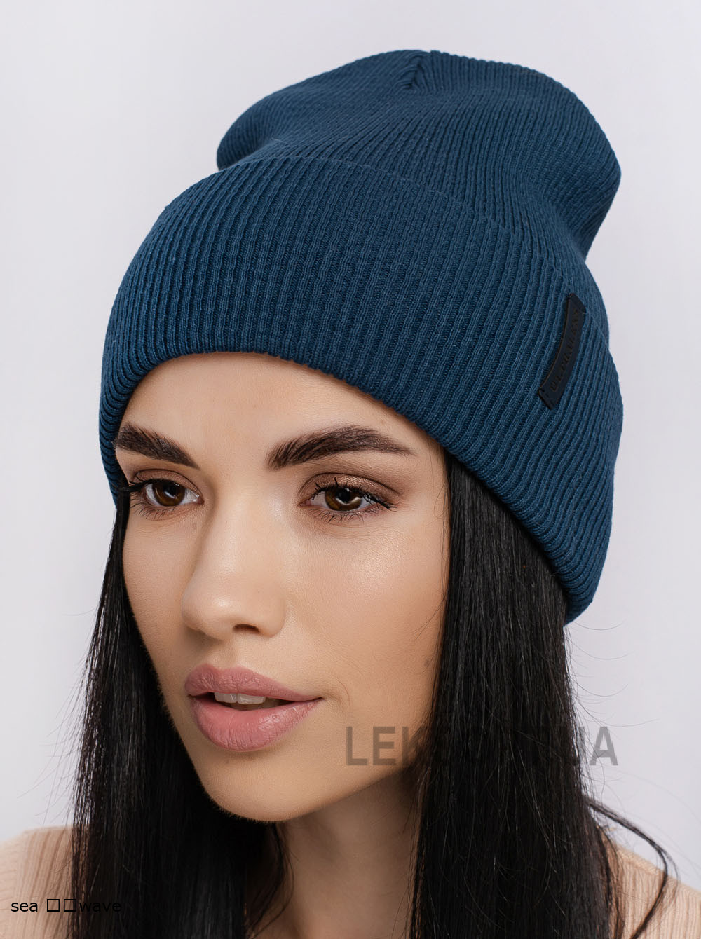 Women's cap Art