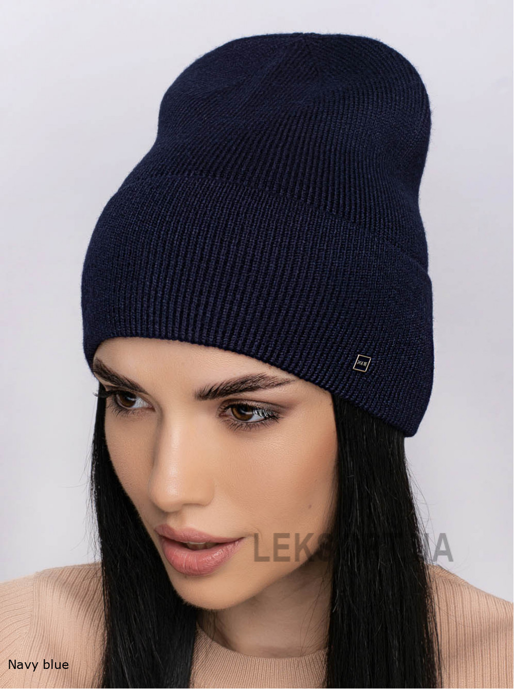 Women's cap with a turn-up Baner