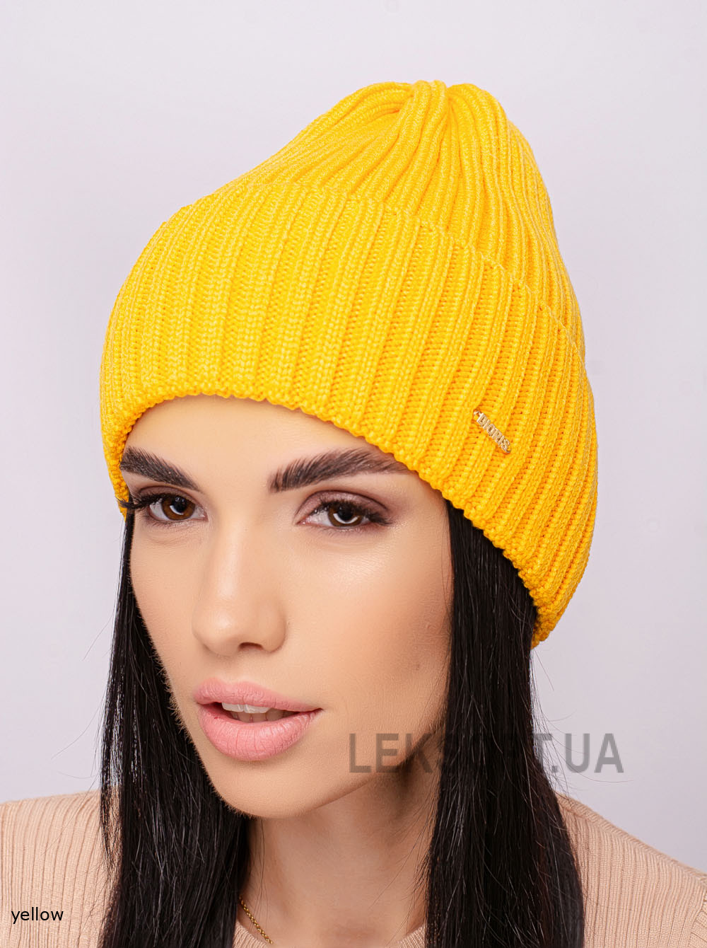 Women's cap with a turn-up Bomond