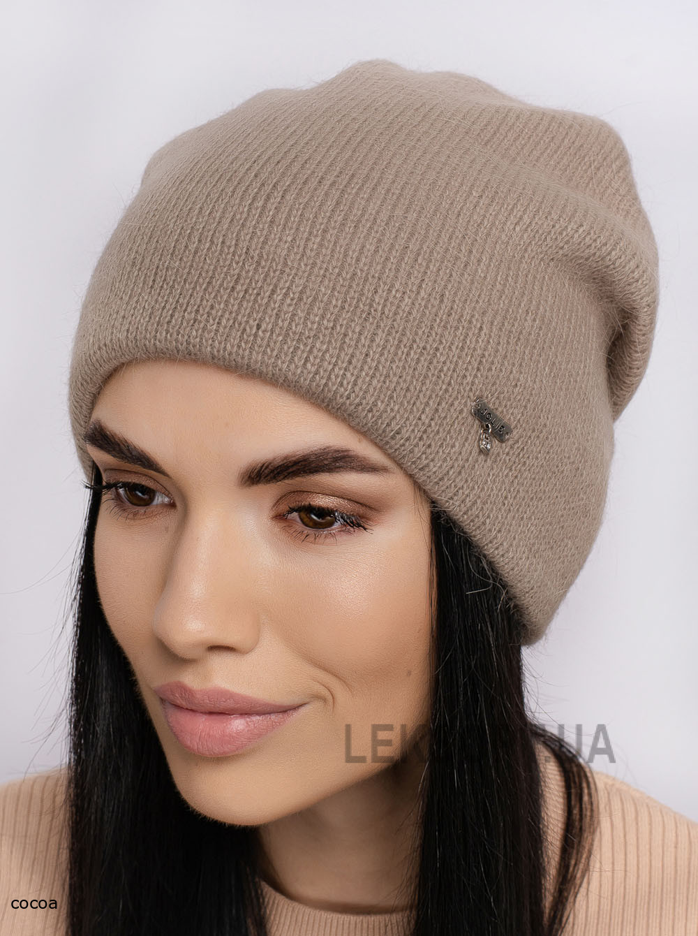 Women's cap Viola