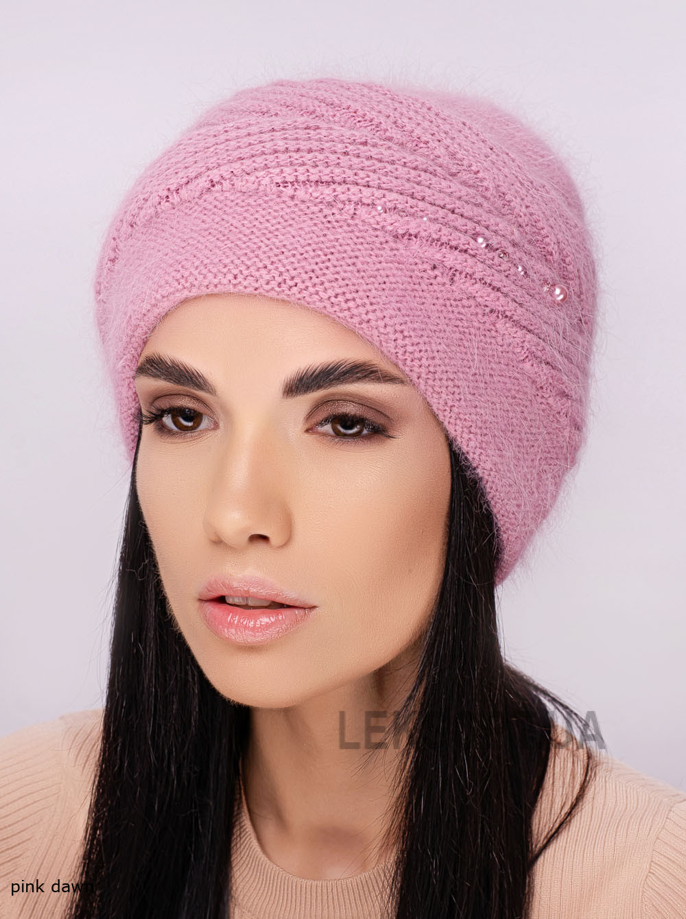 Women's hat Dzhudi