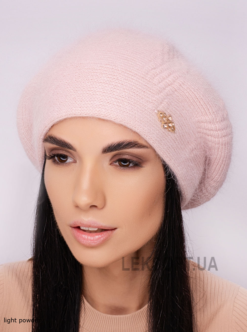 Women's beret Divo