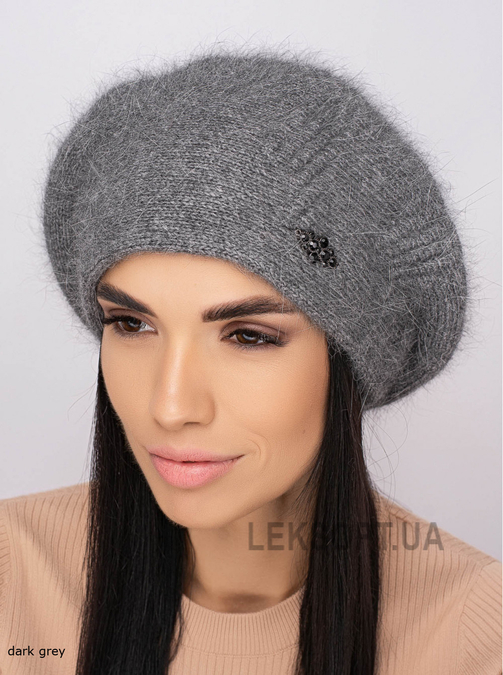 Women's beret Divo