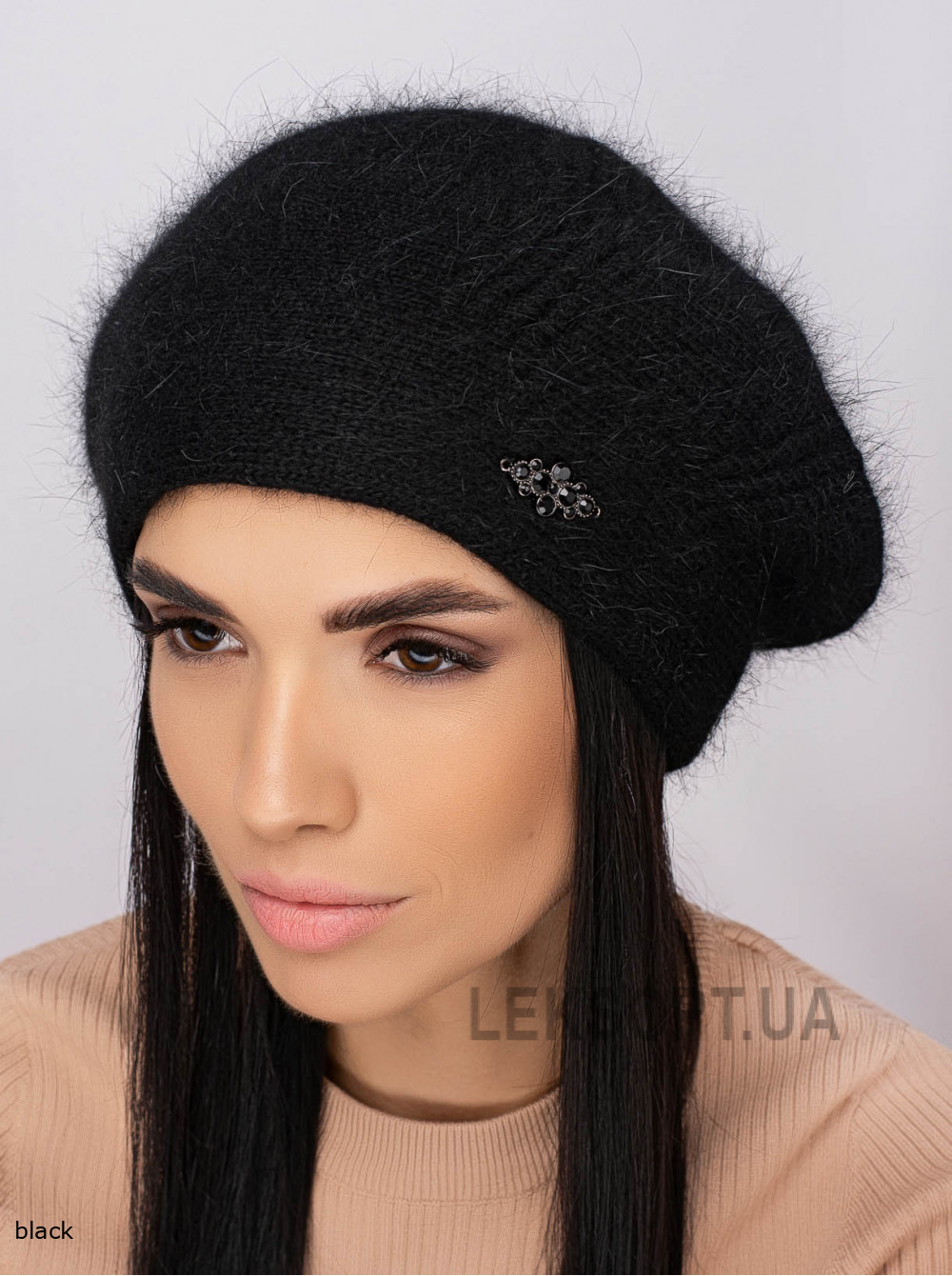 Women's beret Divo