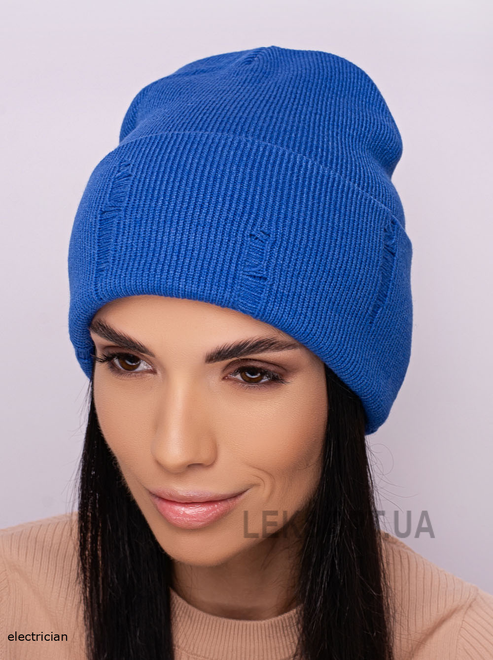 Women's cap with a turn-up Dranka