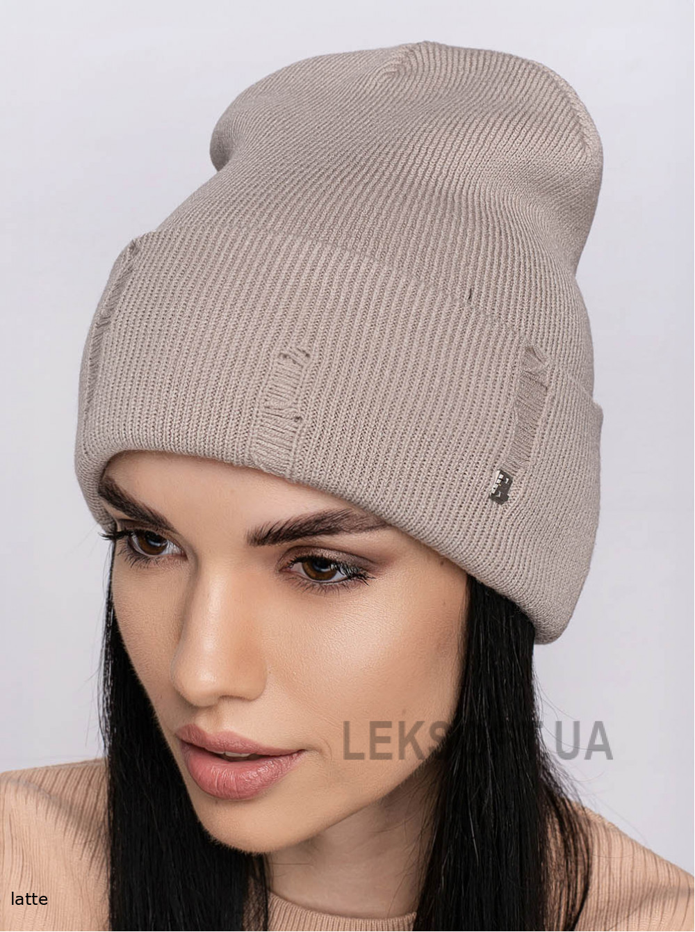 Women's cap with a turn-up Dranka