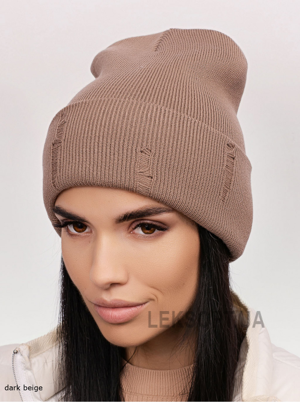 Women's cap with a turn-up Dranka