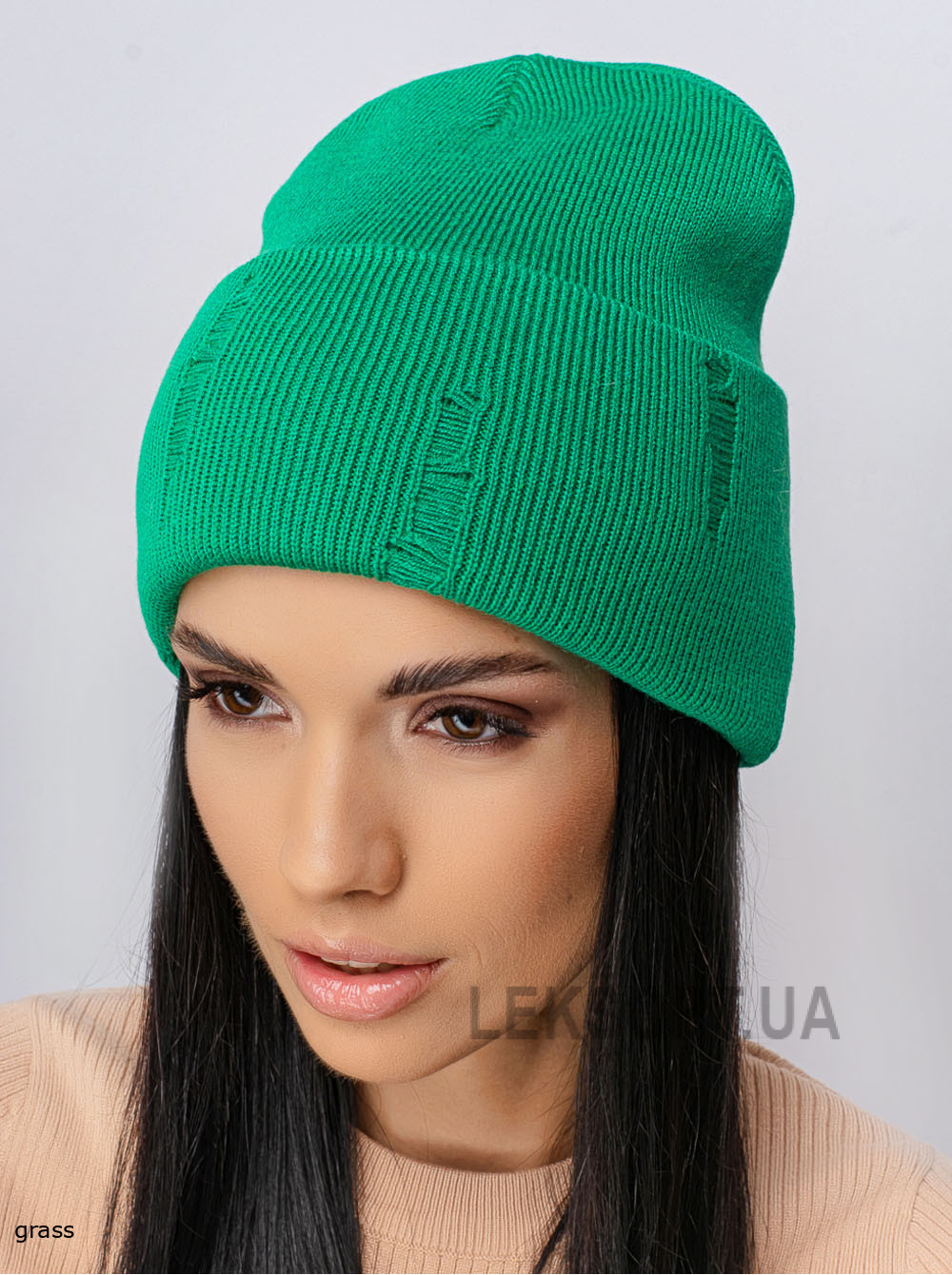 Women's cap with a turn-up Dranka