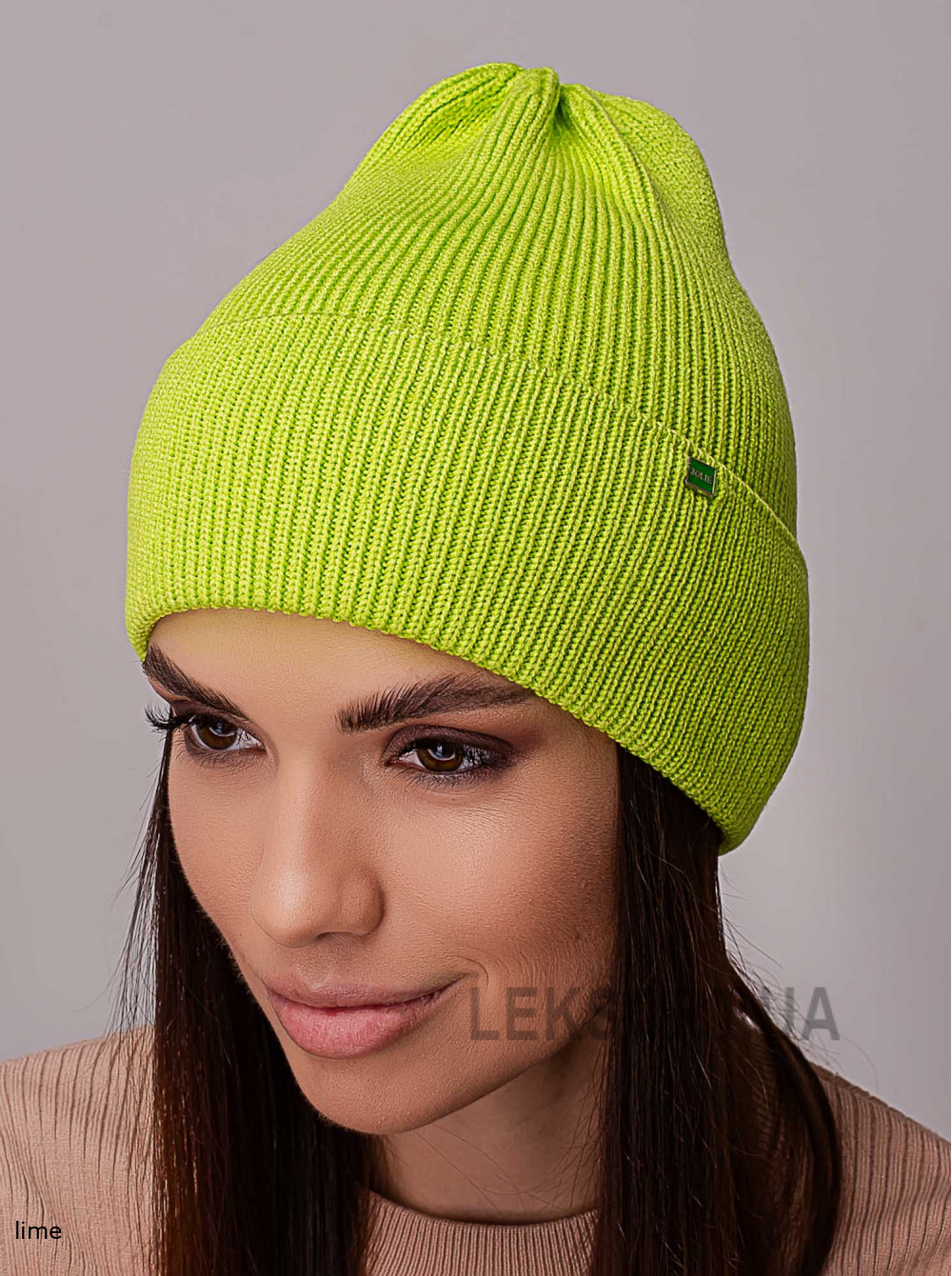 Women's cap Dyuna