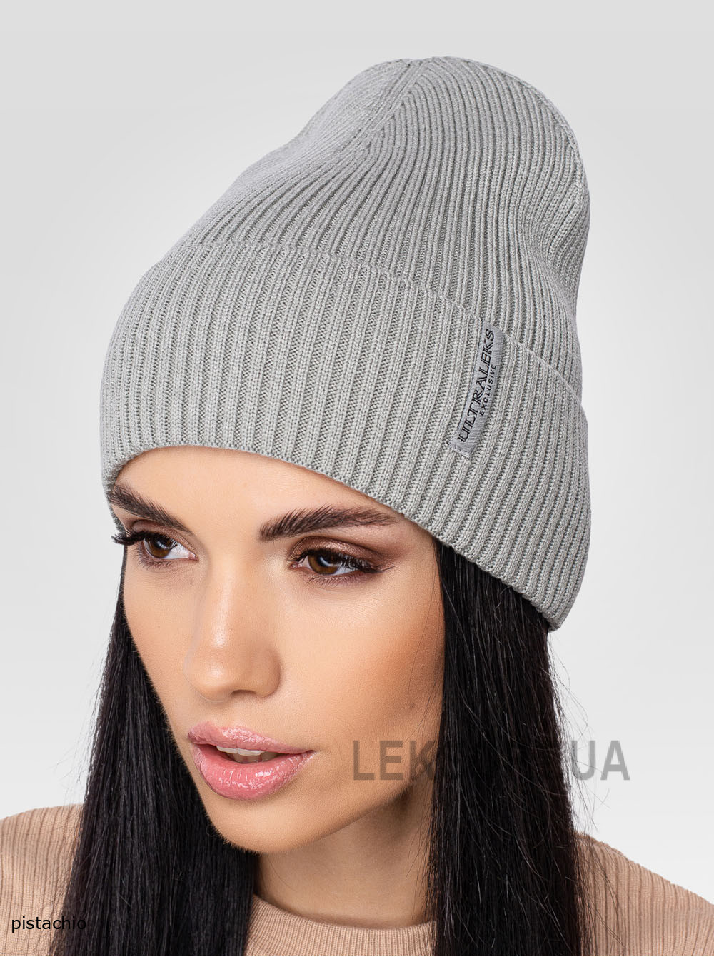 Women's cap Etyud