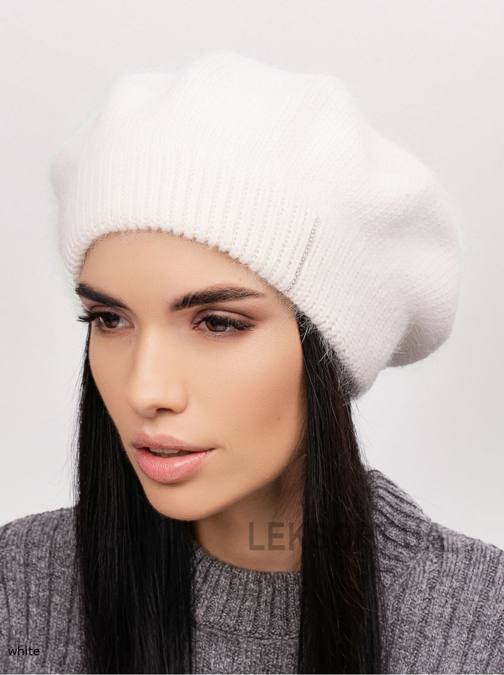 Women's beret Monica