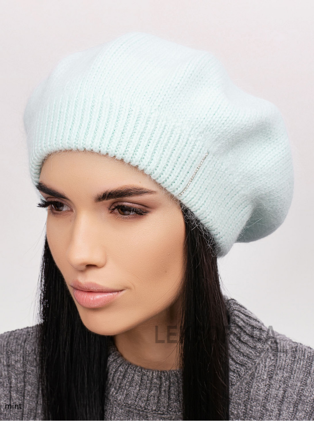 Women's beret Monica