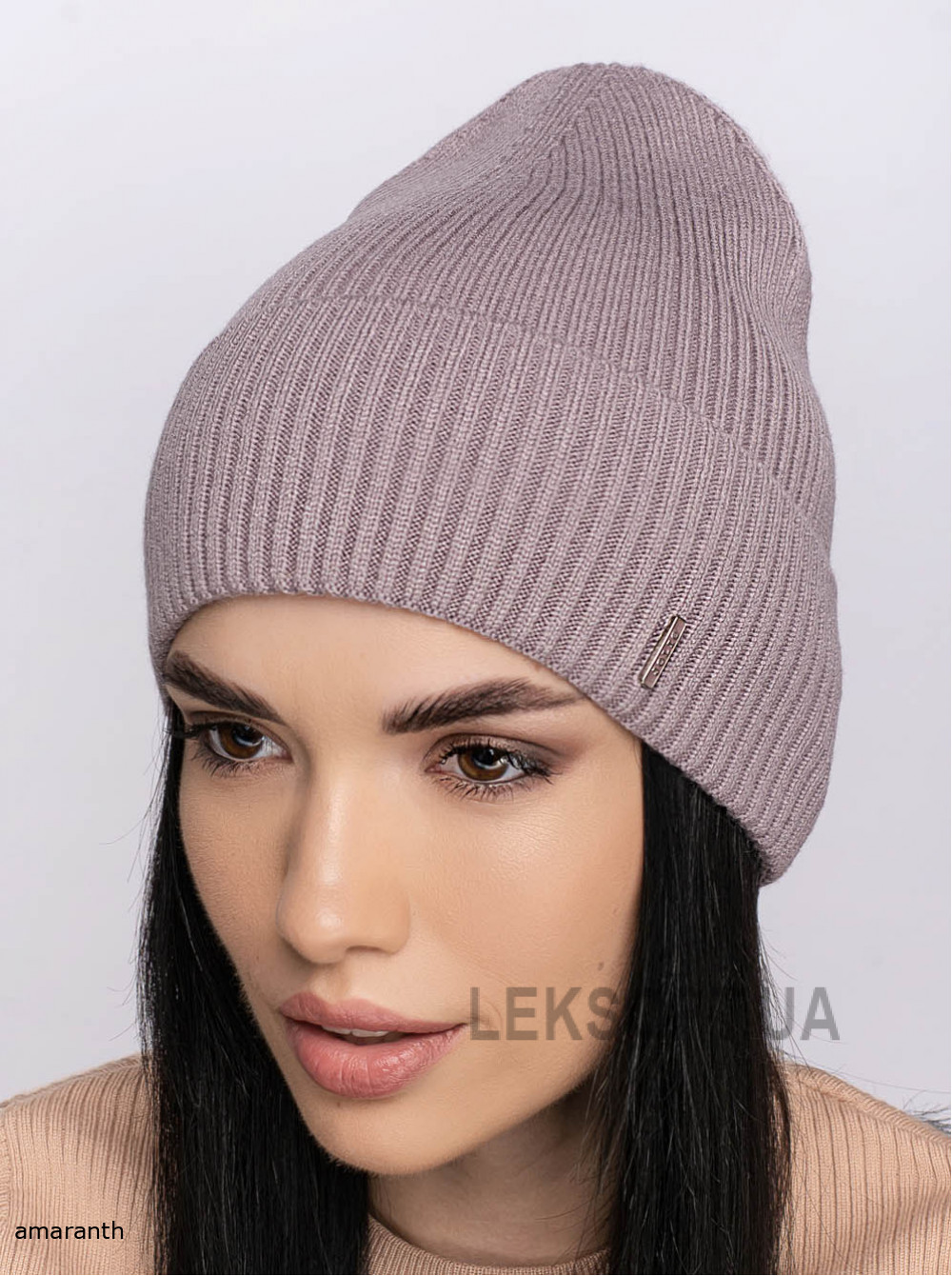 Women's cap with a turn-up Kvest