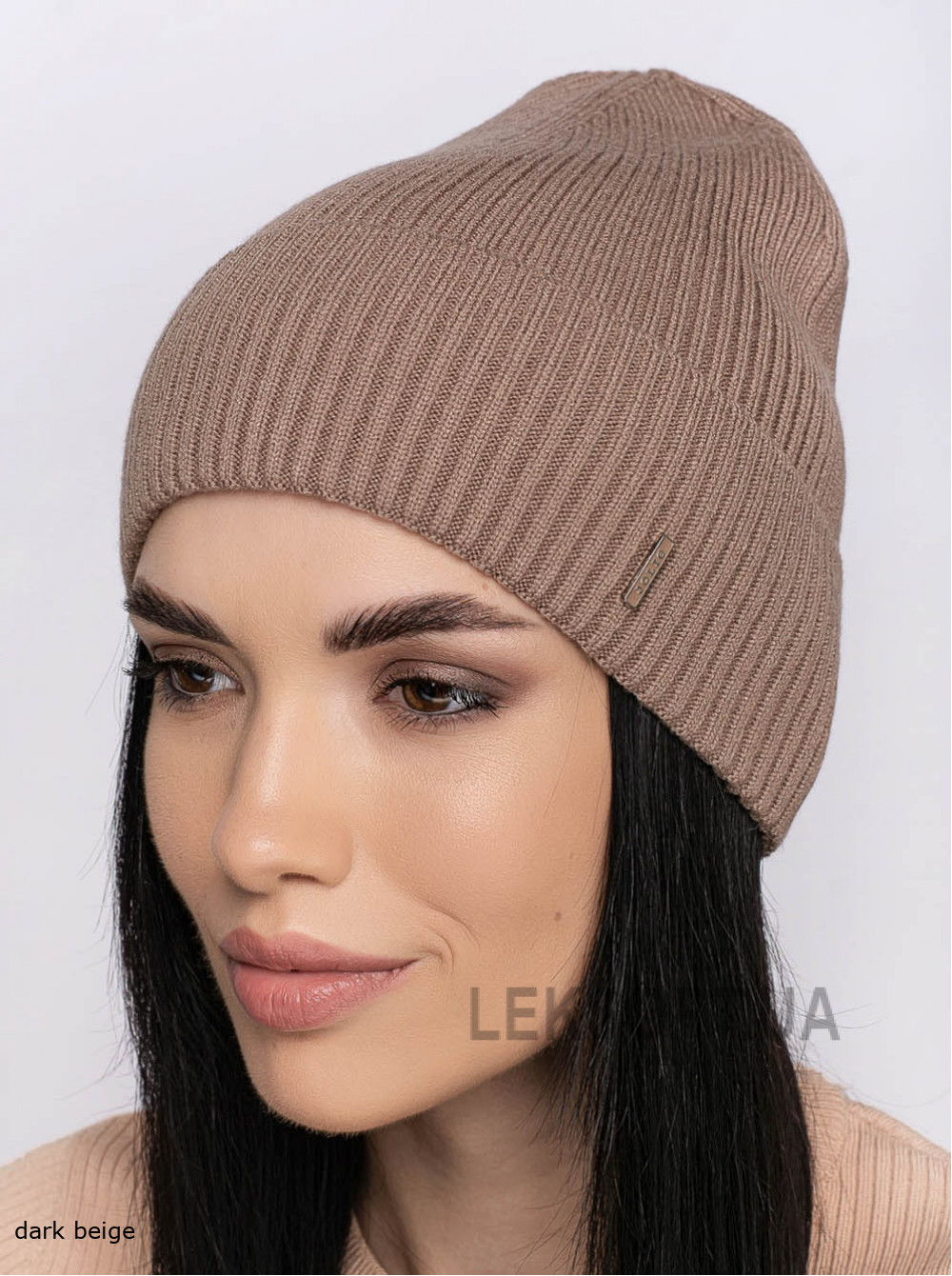 Women's cap with a turn-up Kvest