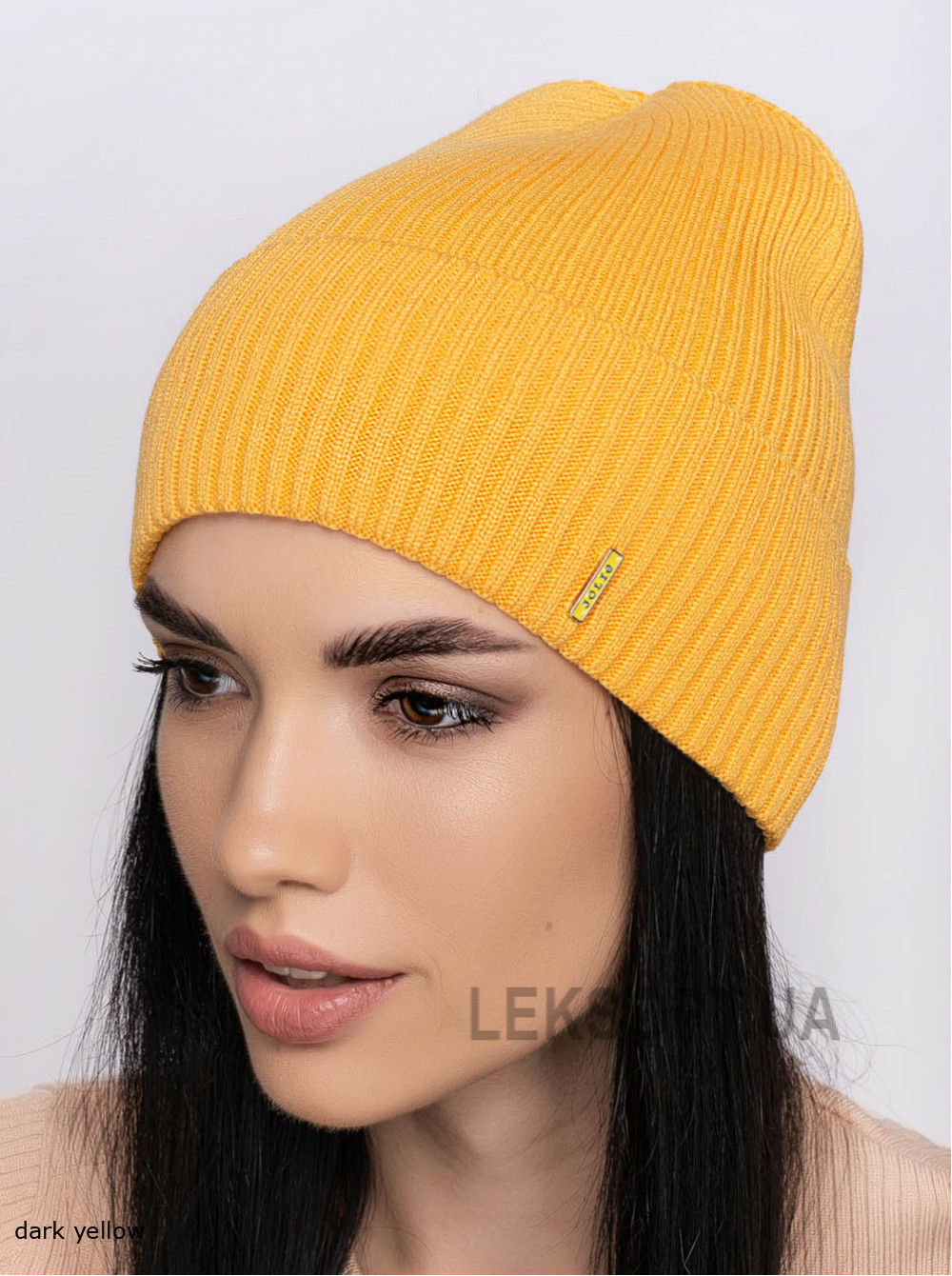 Women's cap with a turn-up Kvest