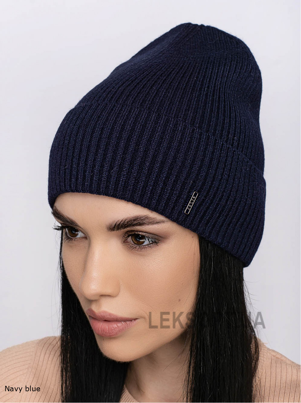 Women's cap with a turn-up Kvest
