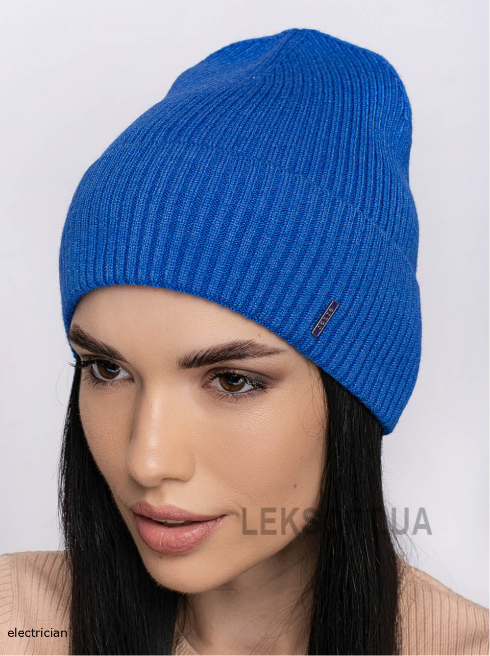 Women's cap with a turn-up Kvest