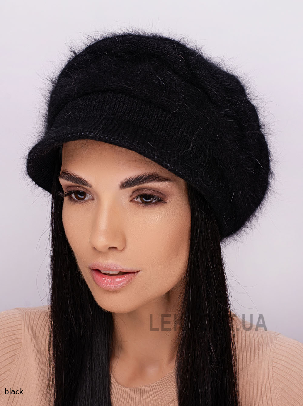 Women's beret Dzhesika