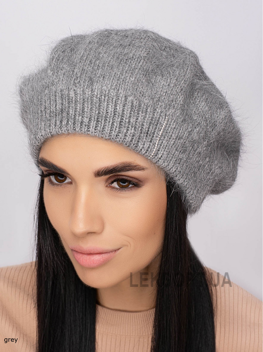 Women's beret Monica