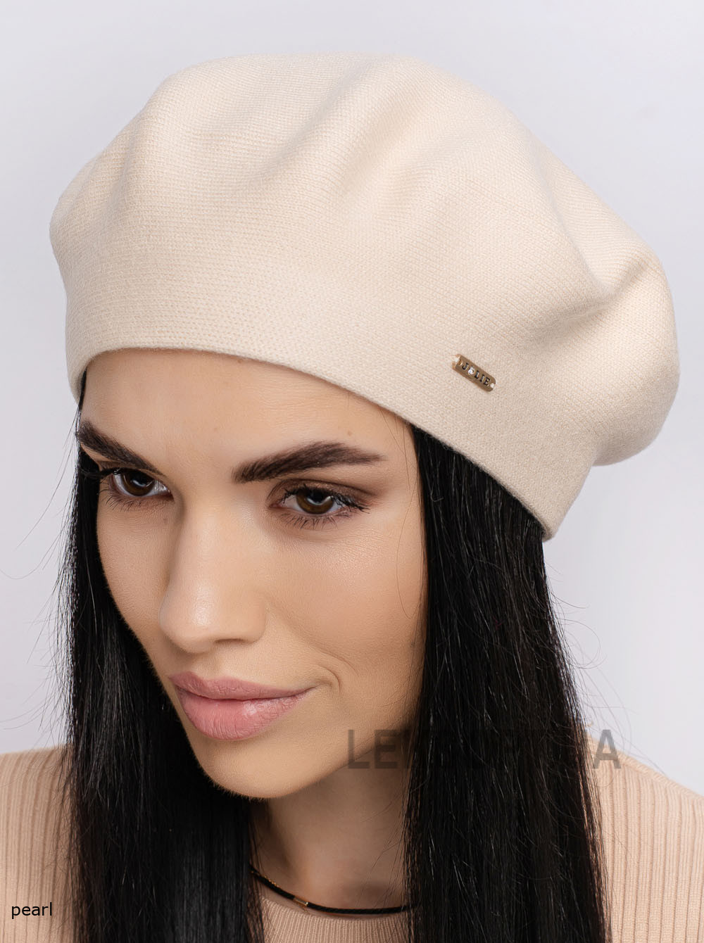 Women's beret Kleopatra