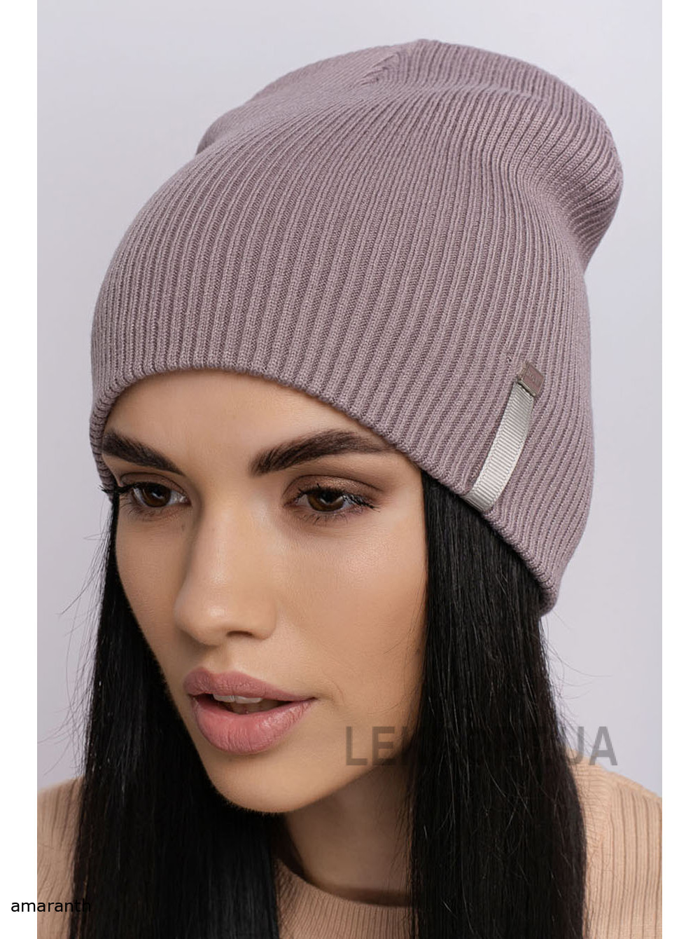 Women's cap Kupol