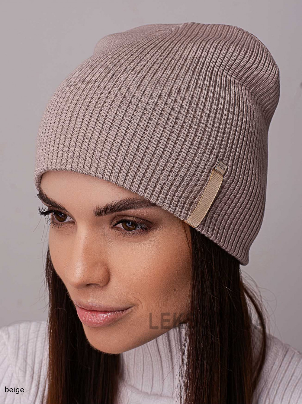 Women's cap Kupol