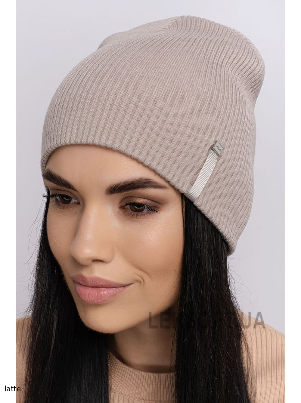 Women's cap Kupol