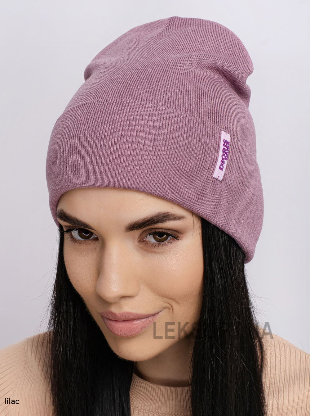 Women's cap with a turn-up Legenda