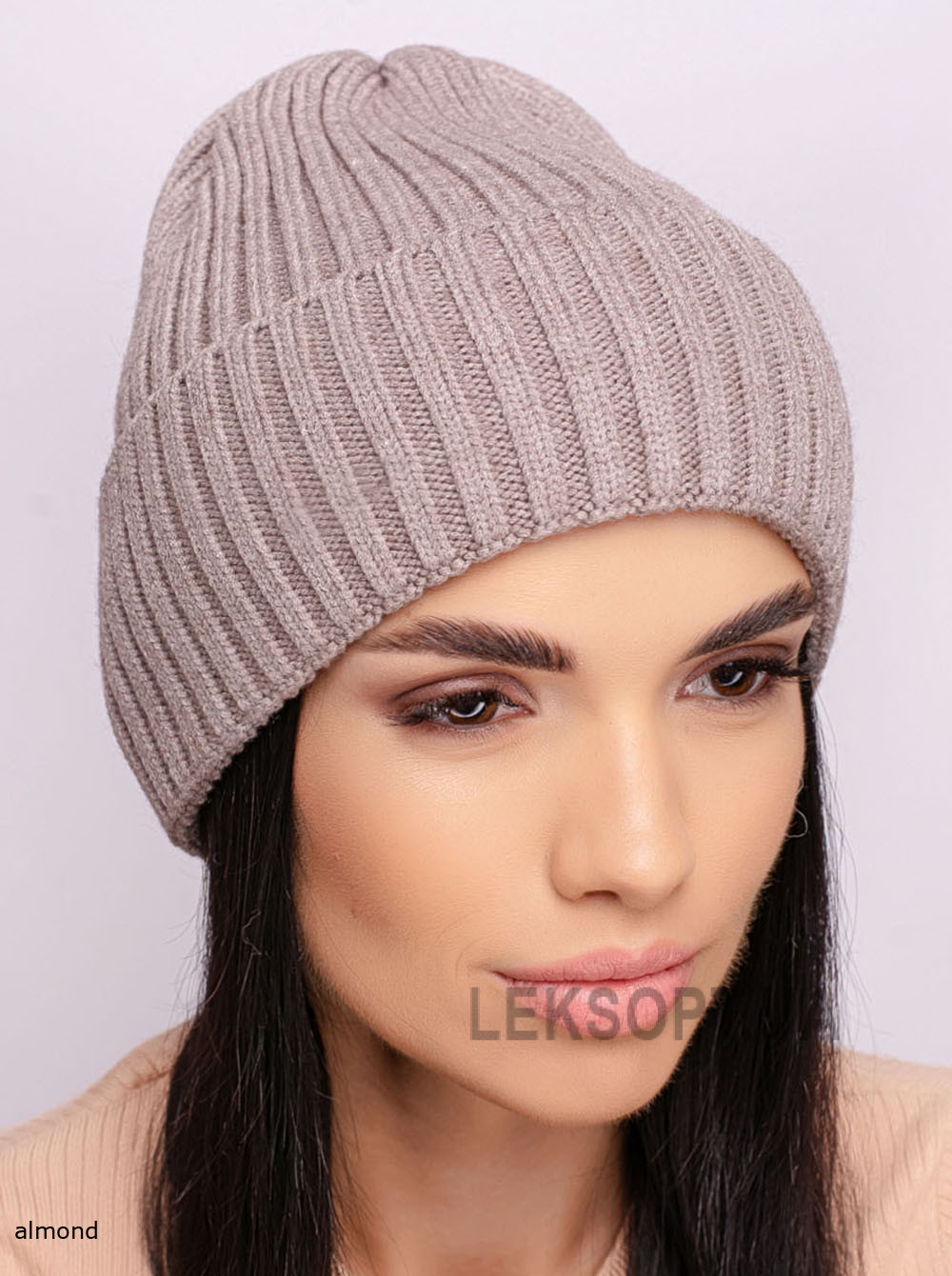 Women's cap with a turn-up Marka
