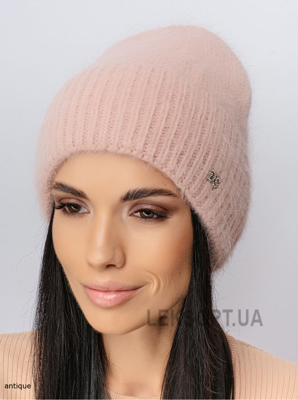 Women's cap Medeya