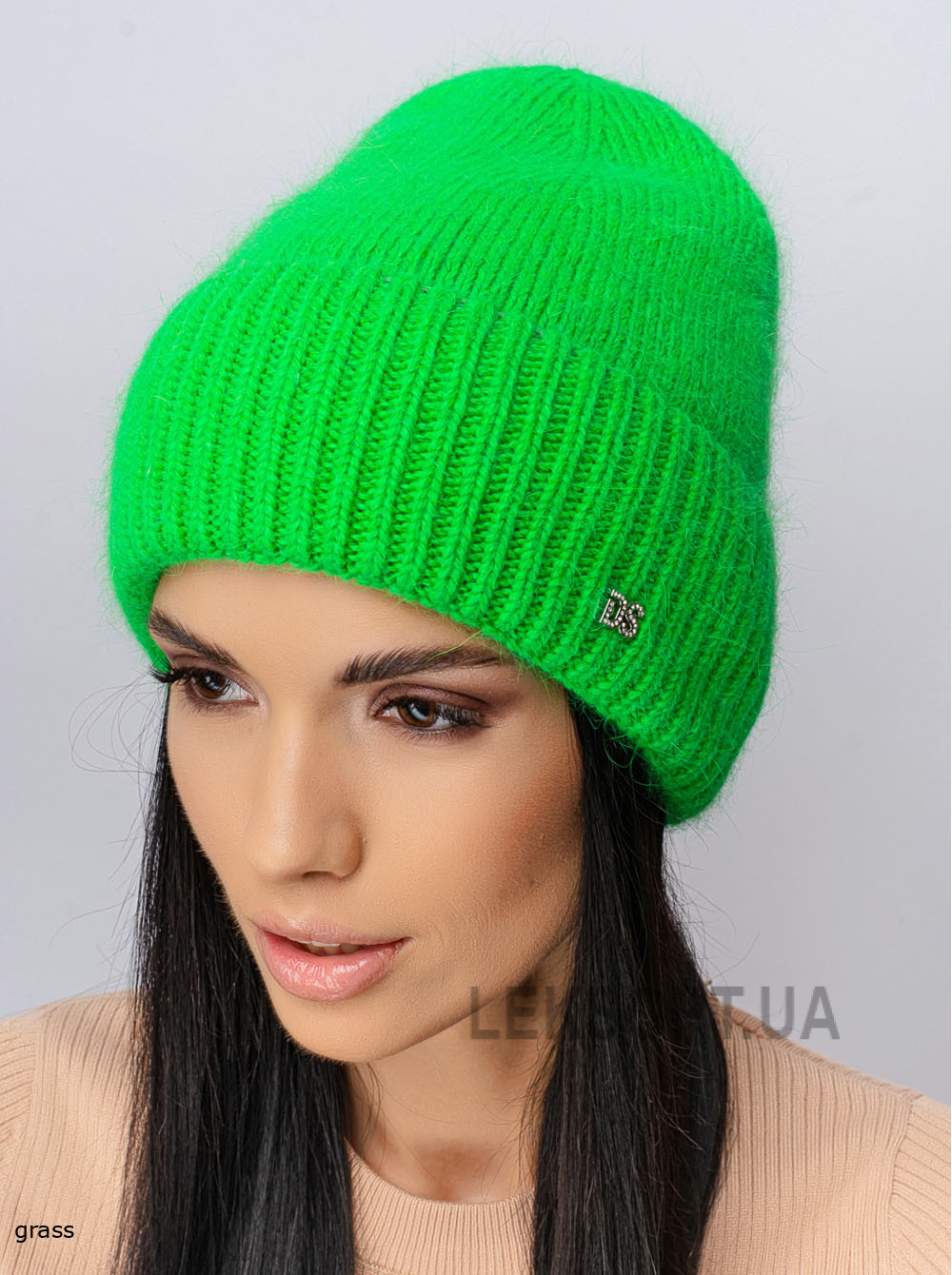 Women's cap Medeya