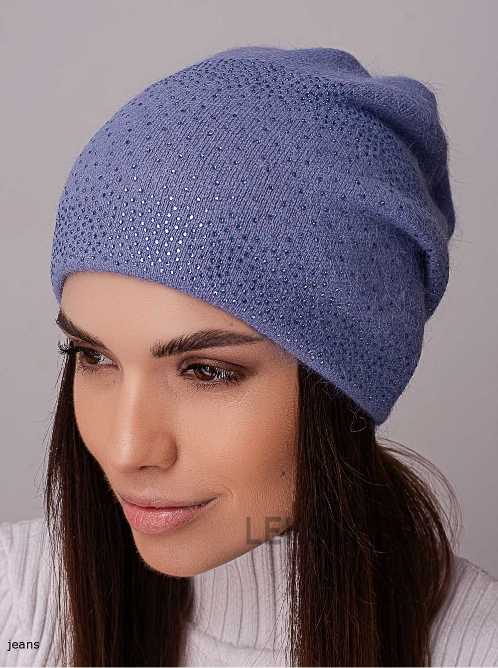 Women's cap Suzir'ya