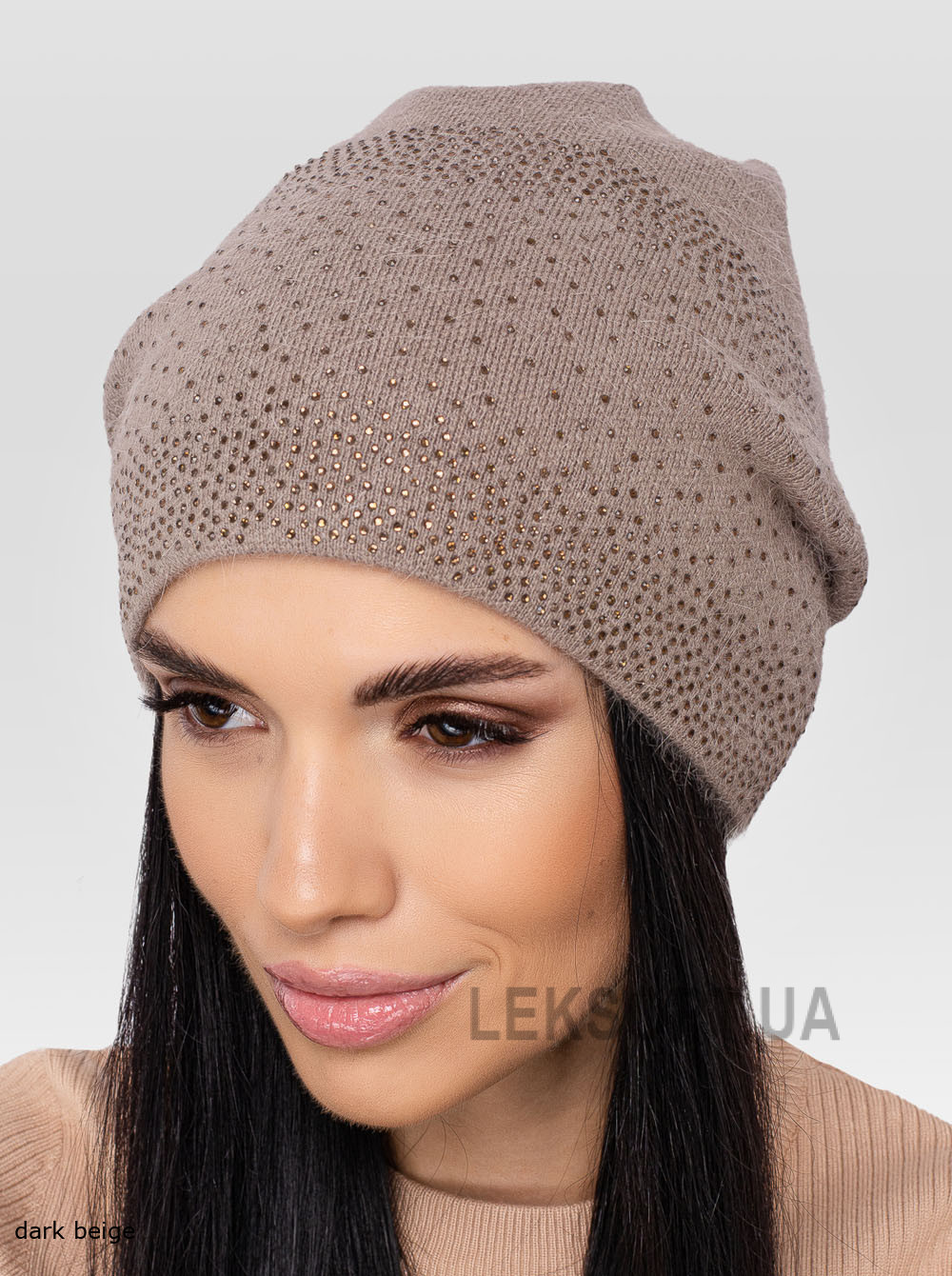 Women's cap Suzir'ya