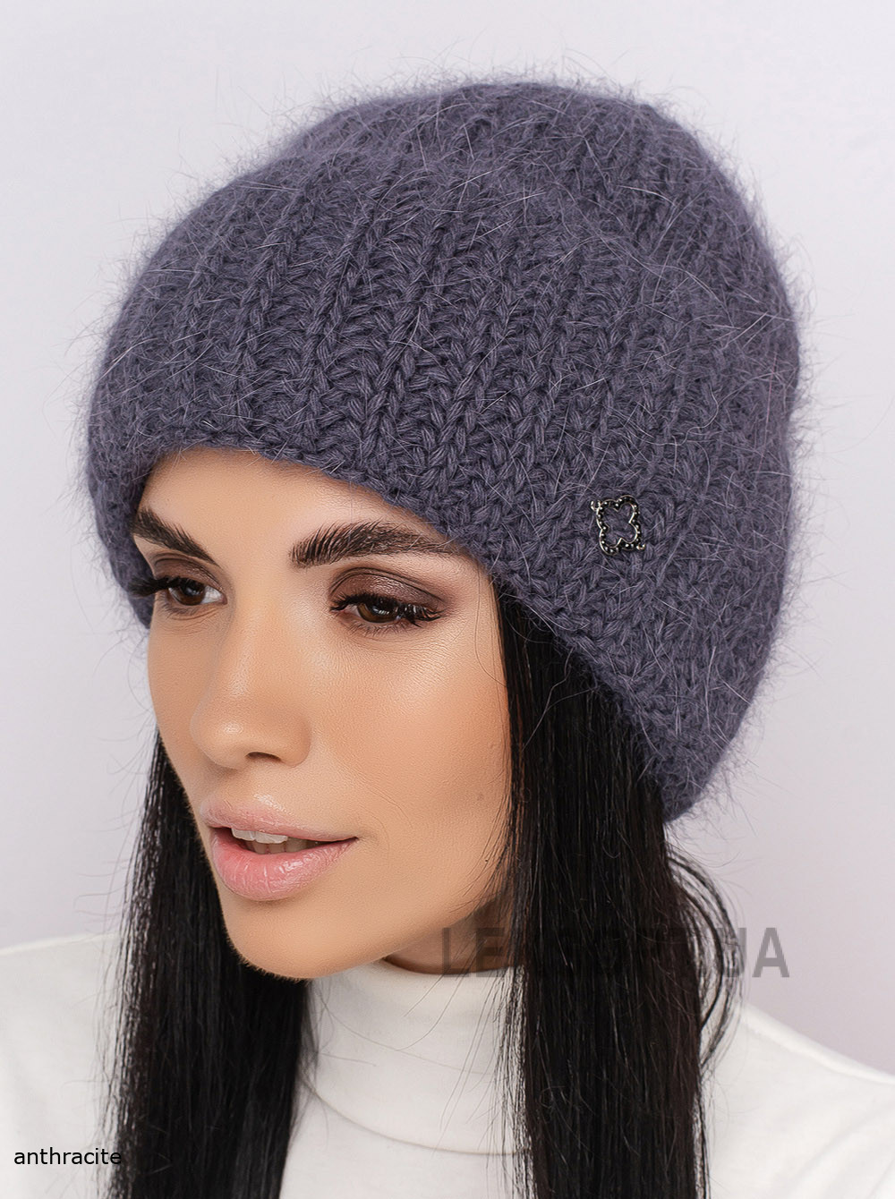 Women's hat Troyanda