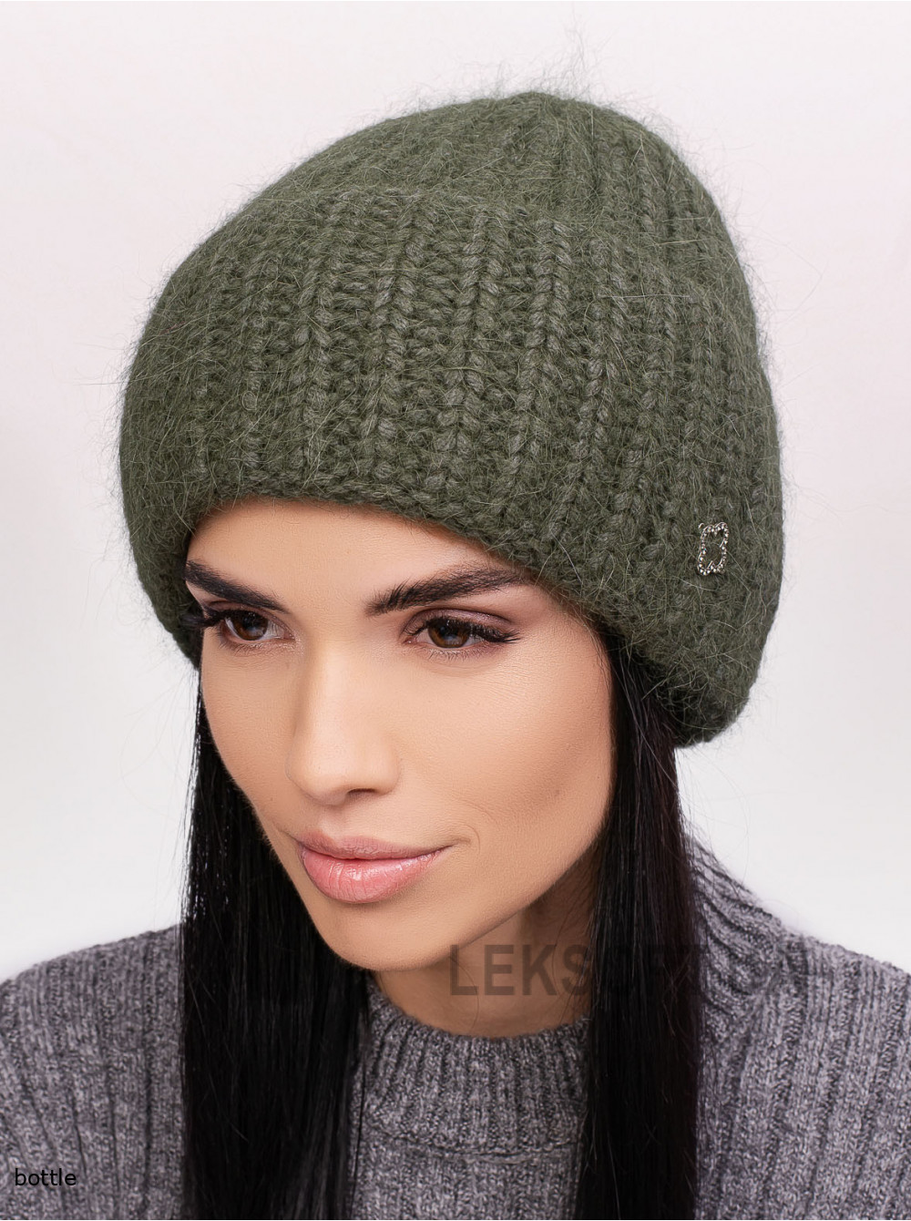 Women's hat Troyanda