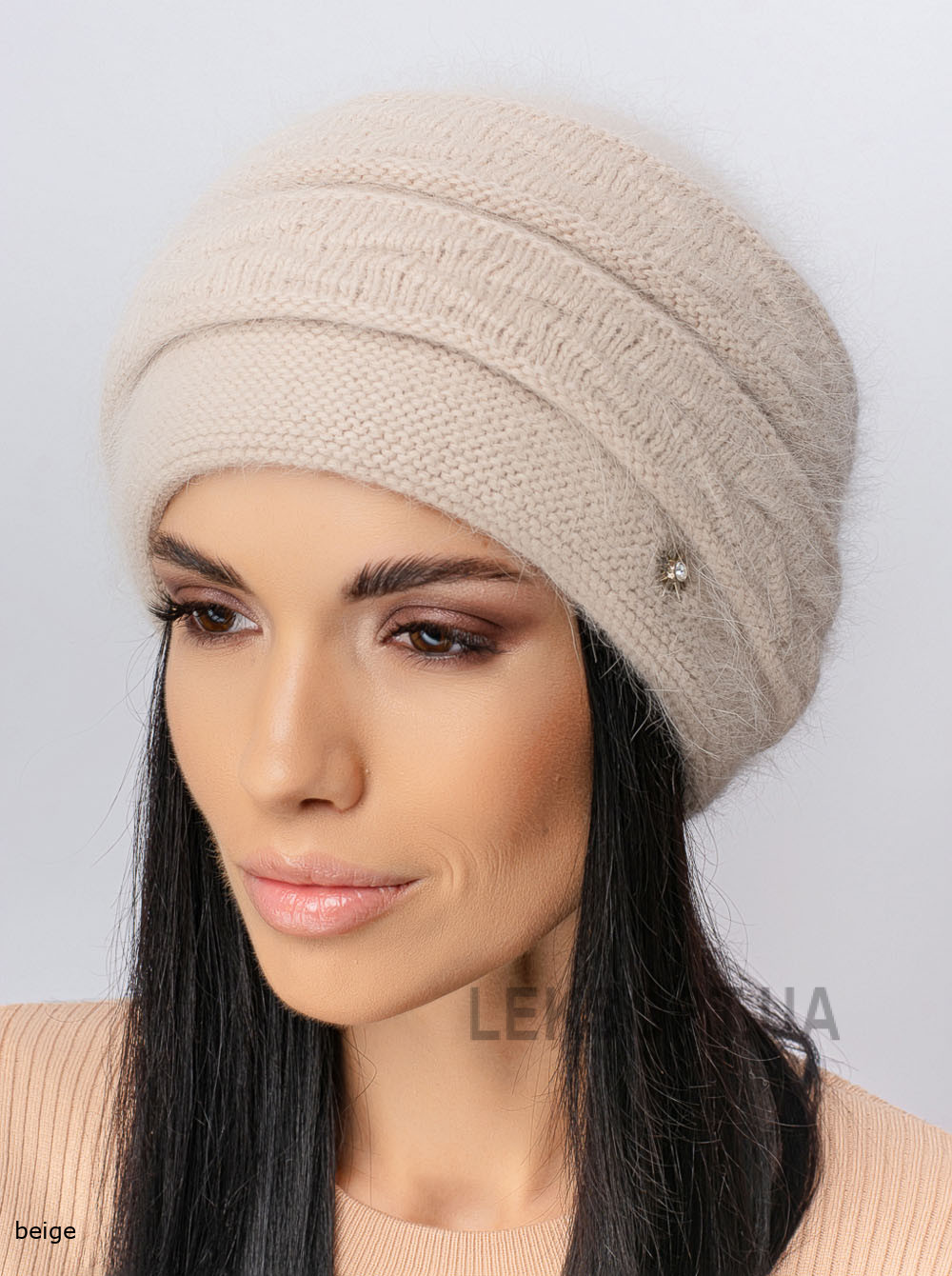 Women's hat Hvilya