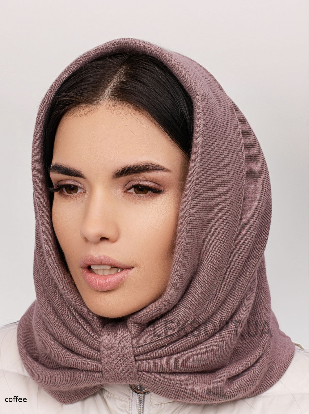 Women's bonnet Hobi