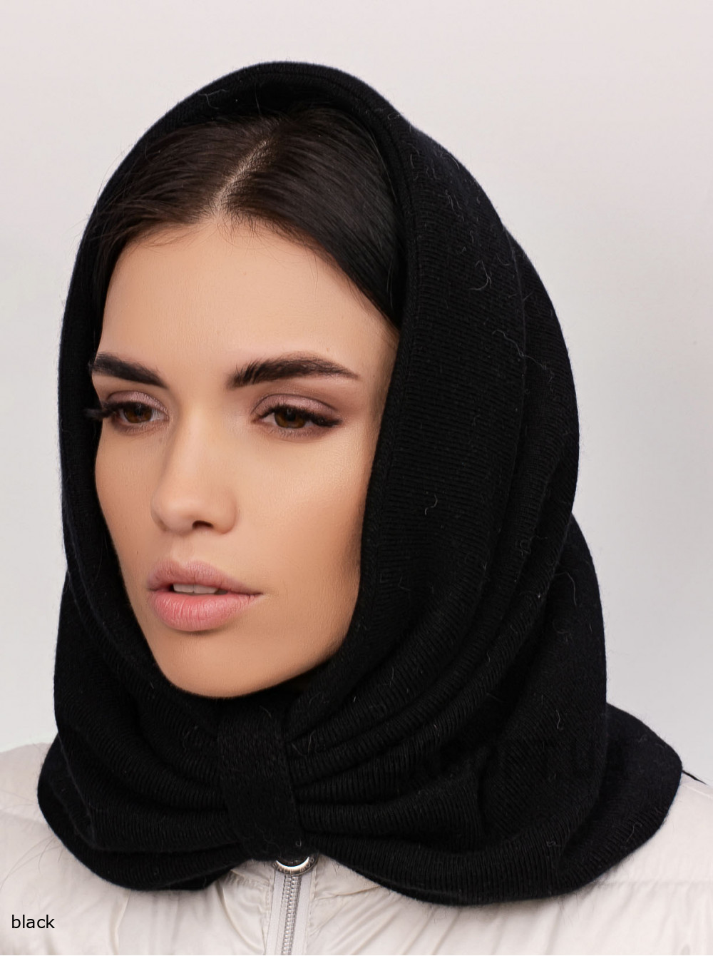 Women's bonnet Hobi
