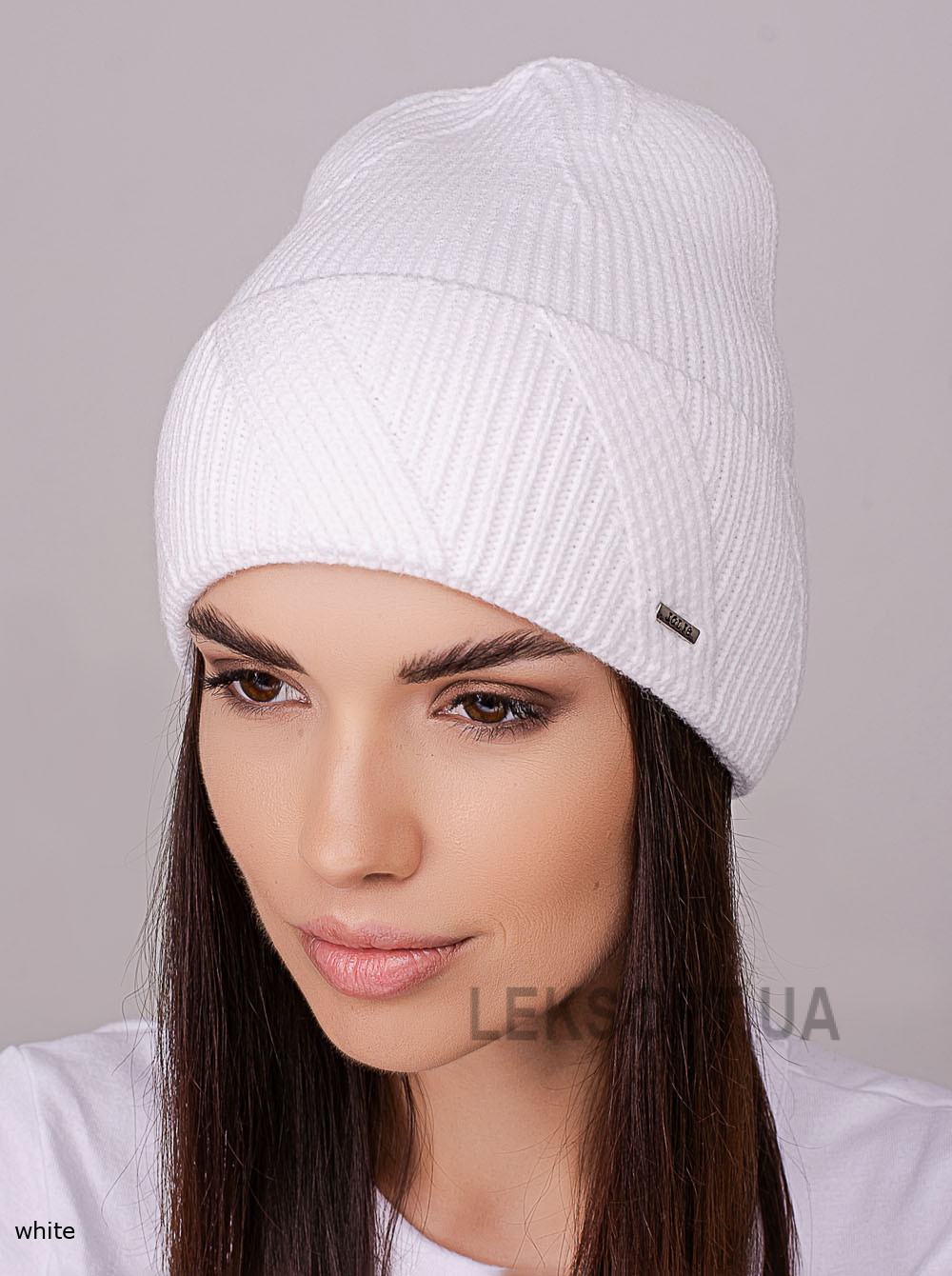 Women's cap with a turn-up Idiliya