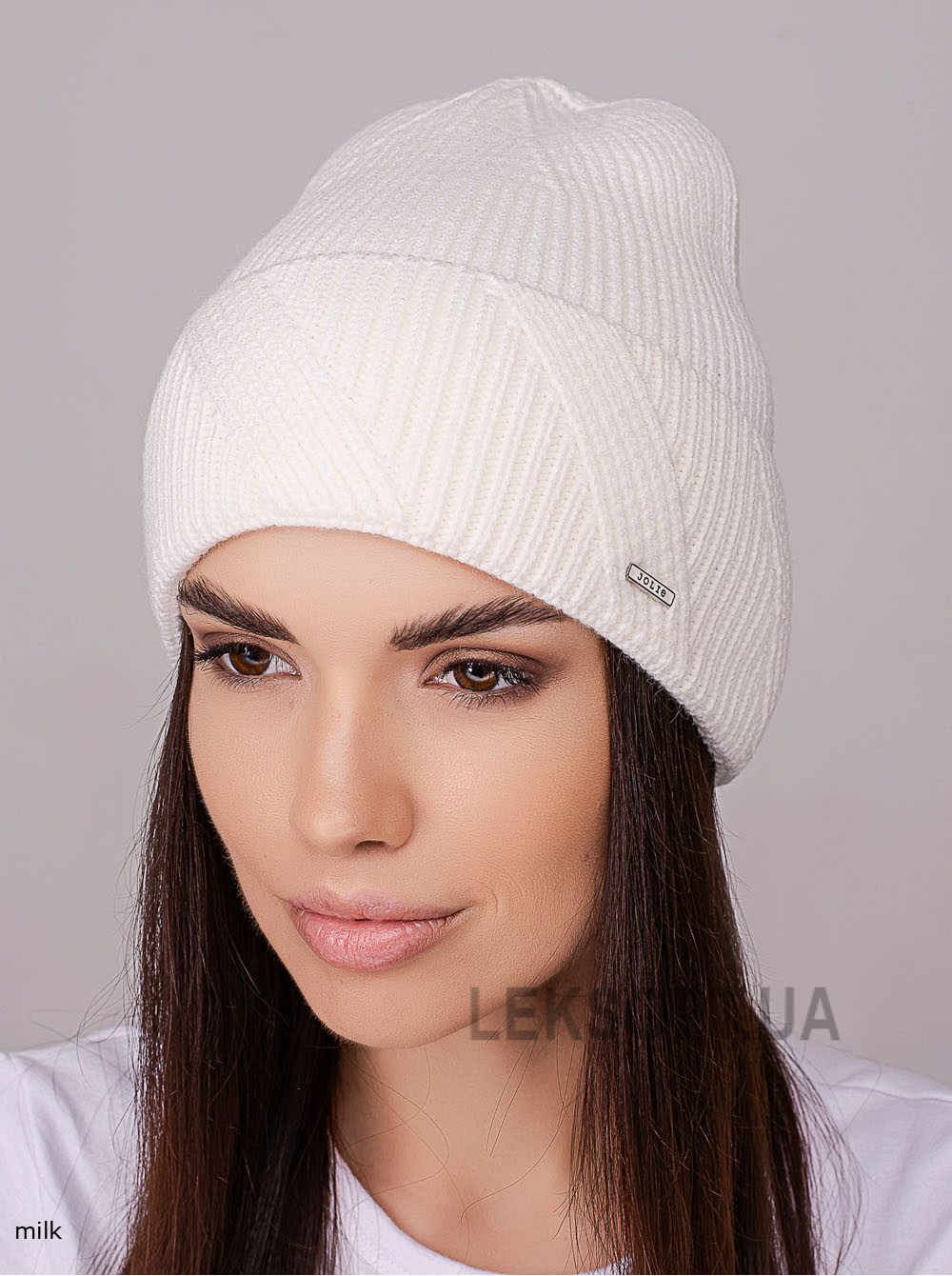 Women's cap with a turn-up Idiliya