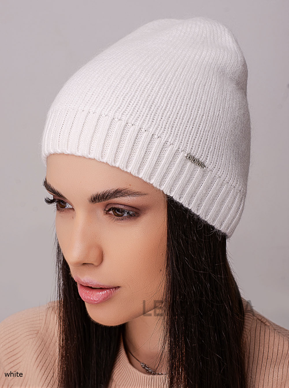 Women's cap Intriga