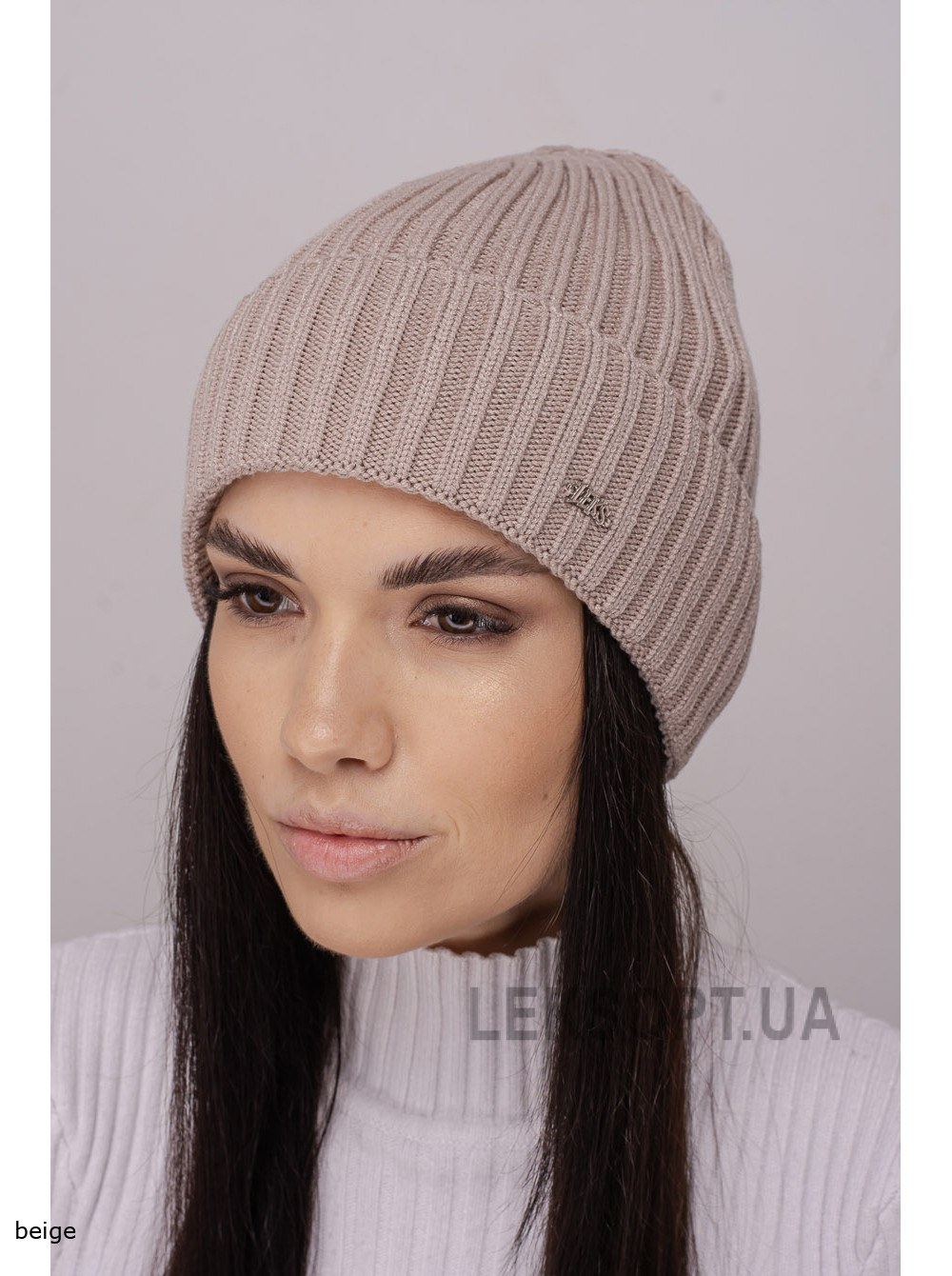 Women's cap with a lapel Alegro