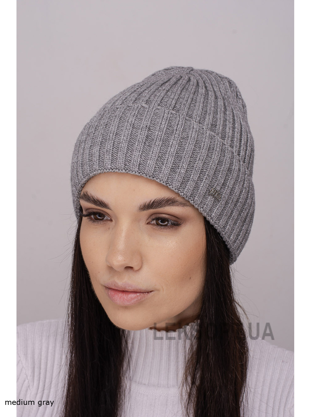 Women's cap with a lapel Alegro