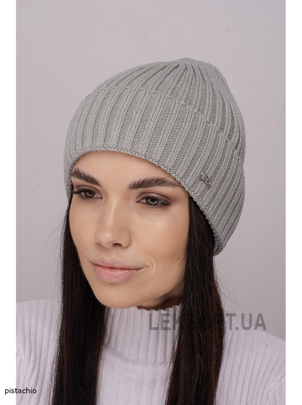 Women's cap with a lapel Alegro